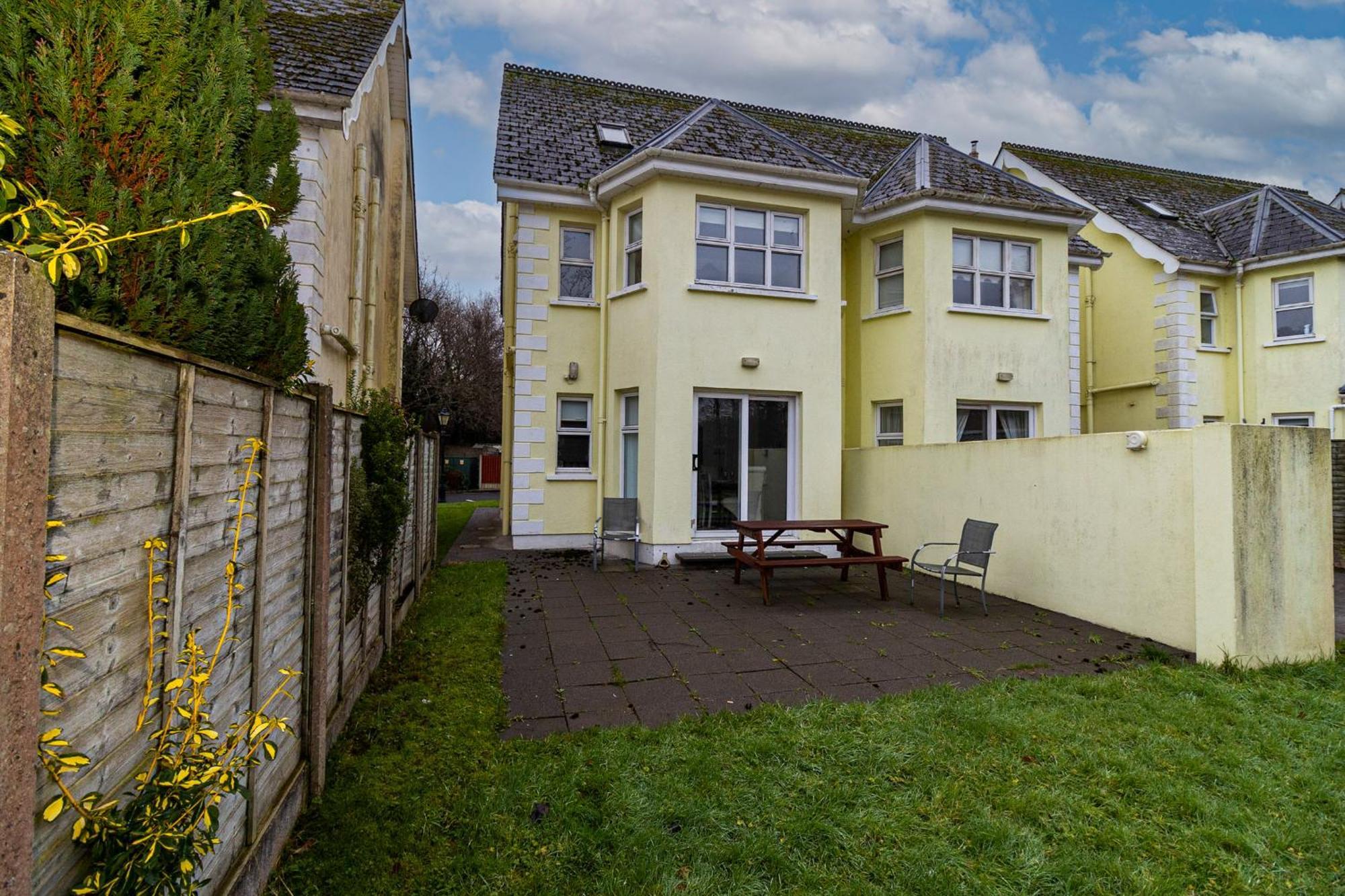 Aughrim Holiday Village No 14 By Trident Holiday Homes ภายนอก รูปภาพ